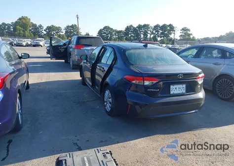 2020 Toyota Corolla Le z USA, uszkodzony, nr VIN 5YFEPRAEXLP138073